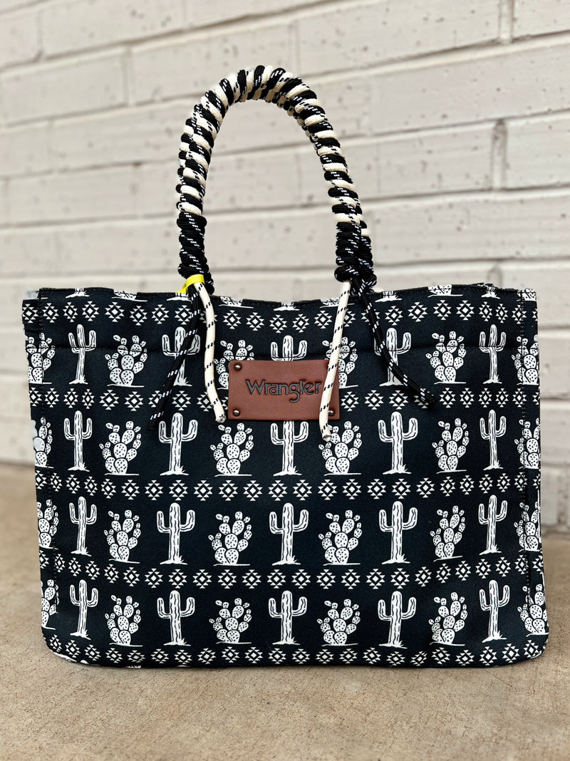 Drag Em' Home Tote Bags - 3 Colors | shirtandskin