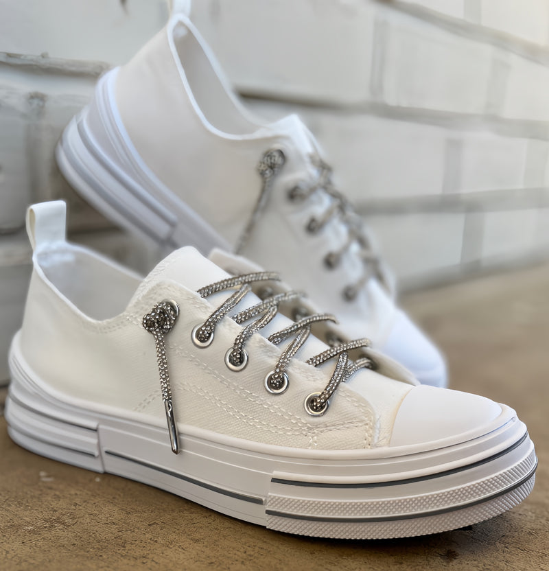 Can I Get An Aman White Sneakers | shirtandskin