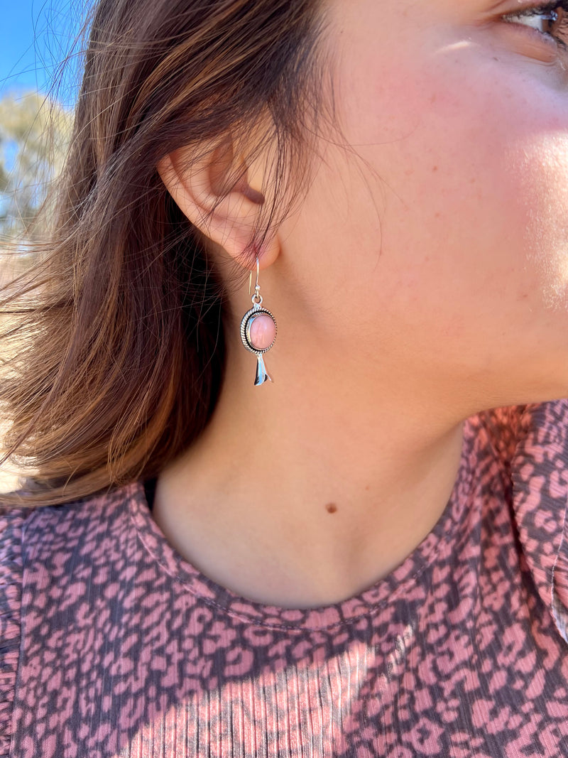 Ashleigh Navajo Handcrafted Sterling Earring | shirtandskin