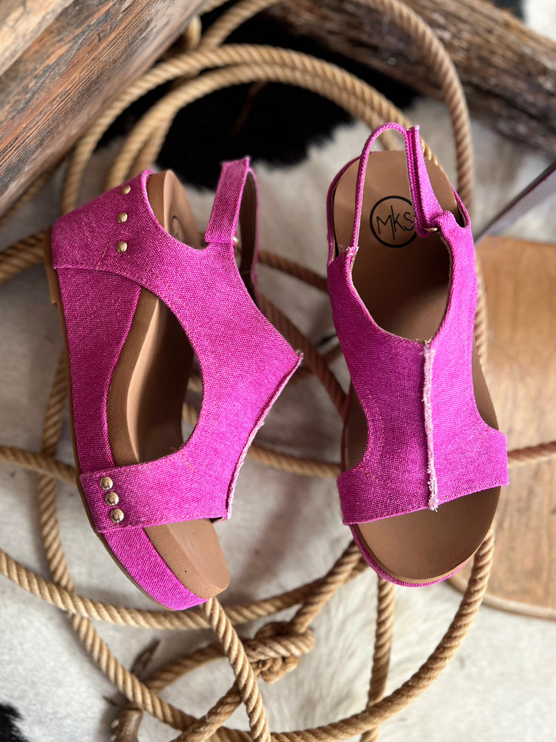 Melissa Fuchsia Wedges* | shirtandskin