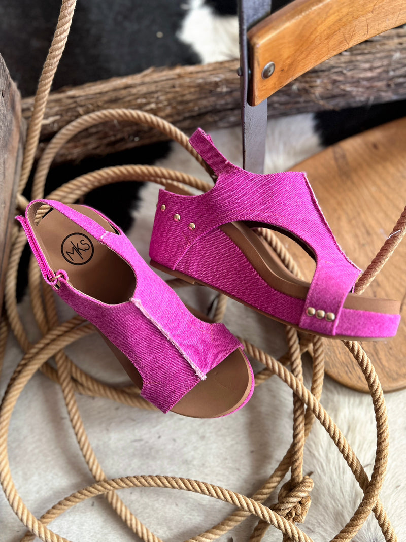 Melissa Fuchsia Wedges* | shirtandskin