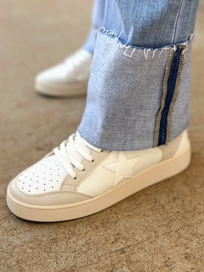 Juniper's Beige Star Sneakers | shirtandskin