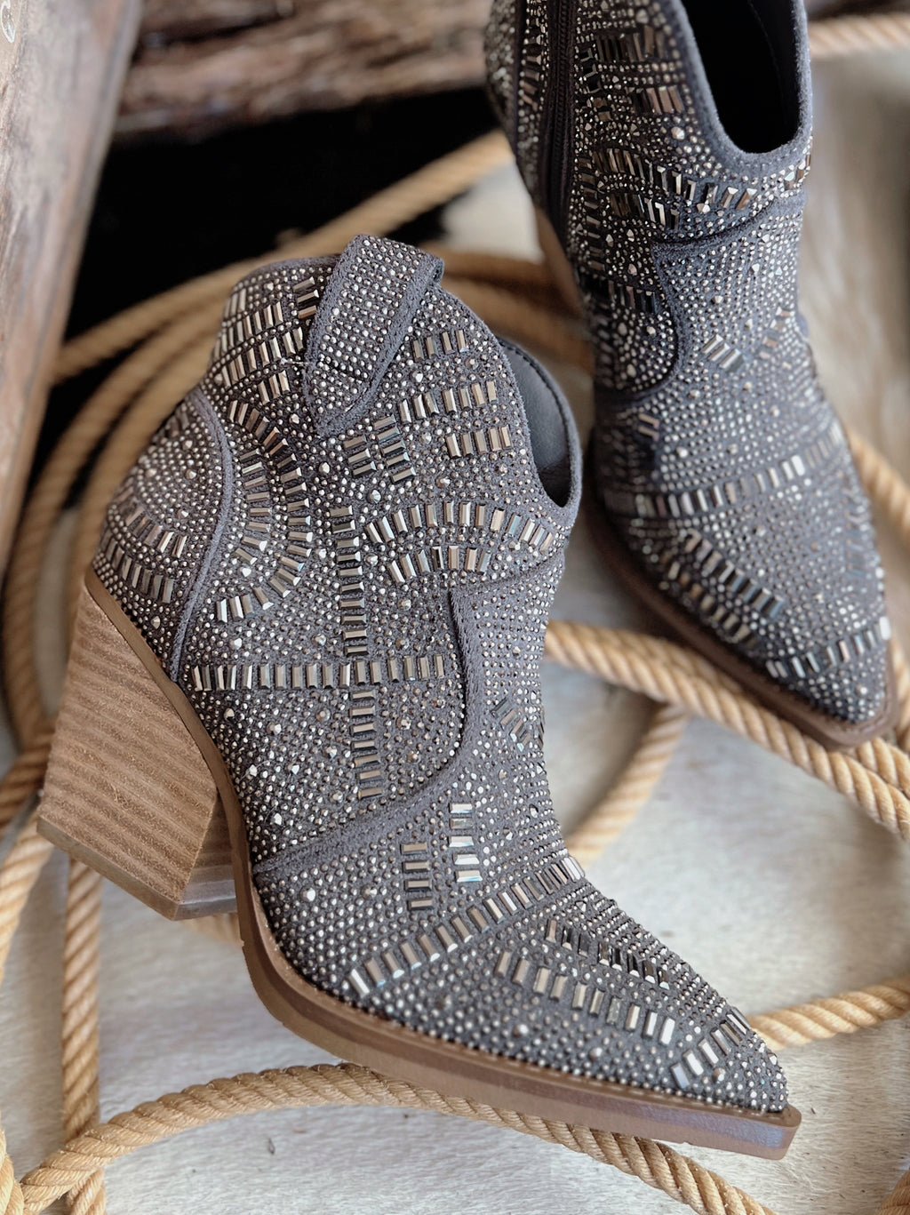 One Day Grey Maze of Life Boots | shirtandskin