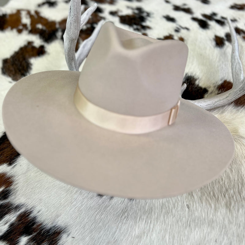 Silver Belly Tip Your Hat | shirtandskin