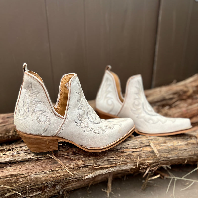 Cream Leather Hold A Grudge Booties | shirtandskin